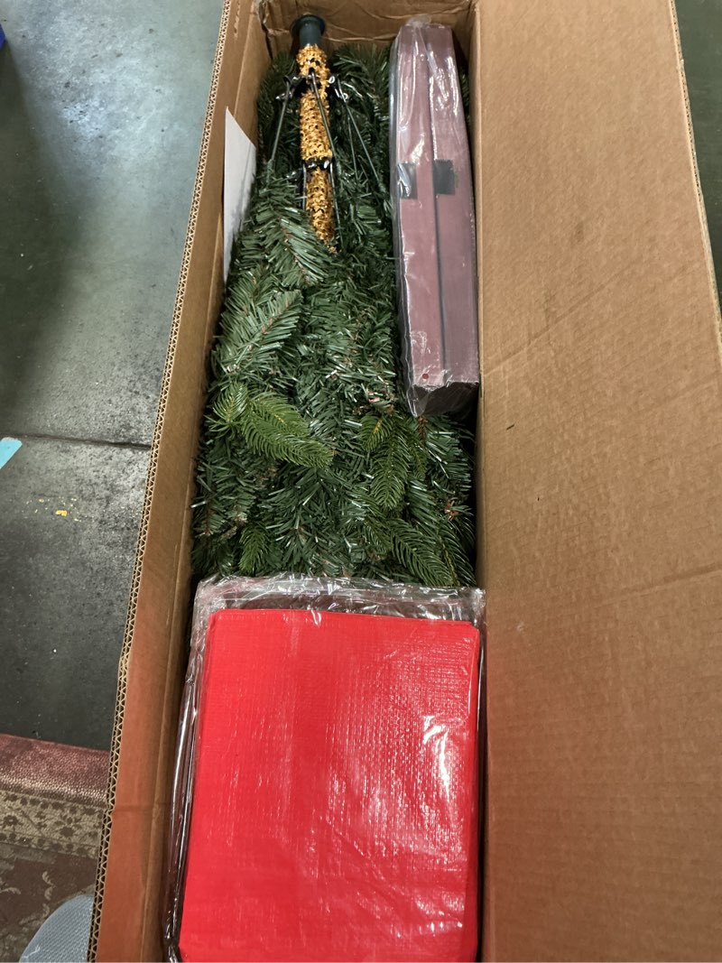 Condition photo showing Good Condition for 6ft Artificial Christmas Tree, 1152 Realistic Branch Tips, Easy Assembly Hinged Design, Includes Base