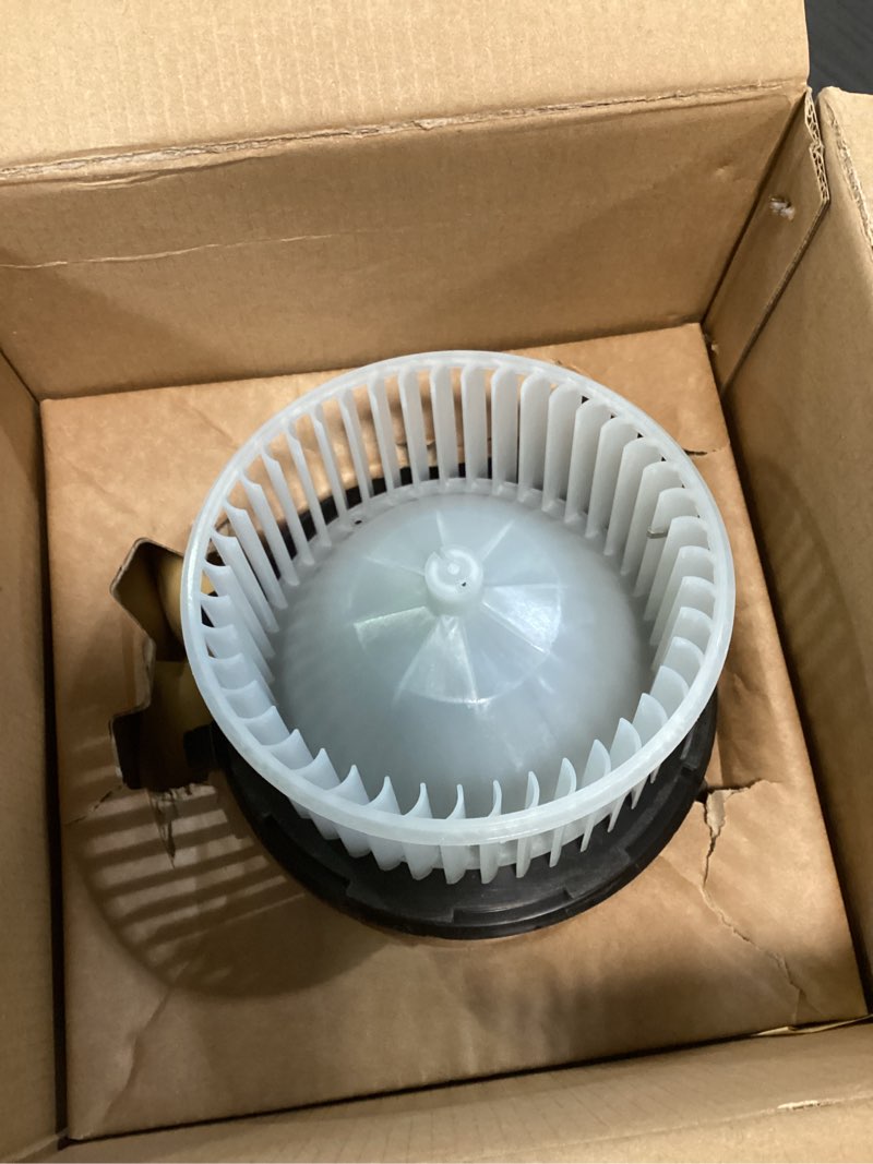 Condition photo showing Good Condition for kax front hvac heater blower motor for mercedes-benz e350 2010-2016,glk350 2011-2015,c250 c350 2012-2015,c300 2012-2014,e400 2013-2017,e550 2010-2013,e250 2014-2016,sl400,sl450,amg - replaces# 700277