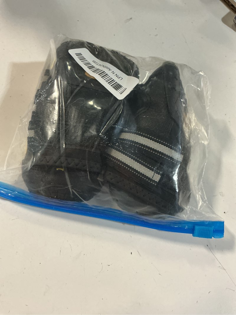 Condition photo showing Good Condition for DcOaGt Dog Shoes for Large Dogs, Waterproof Anti-Slip Dog Boots & Paw Protectors for Summer Hot Pavement Winter Snow, Breathable and Reflective Dog Booties for Hiking/Walking/Outdoor/Floor Black Size 6:for paw width 2.6-2.8 inches (Pack of 4)