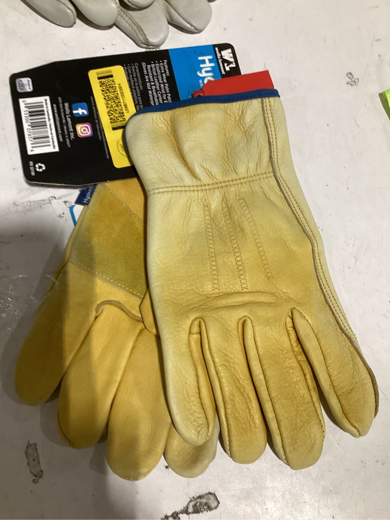 Condition photo showing Good Condition for Wells Lamont X-large Yellow Leather Utility Gloves 1 -Pairs
