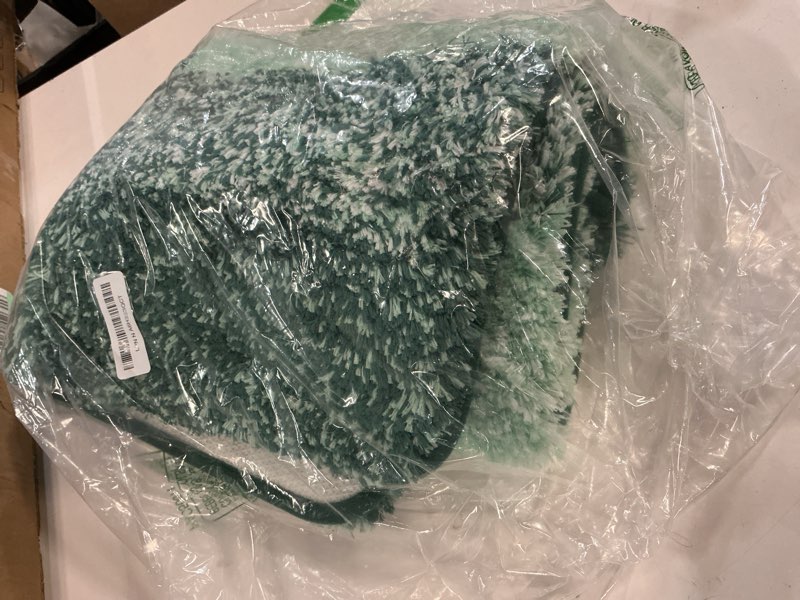 Condition photo showing Good Condition for olanly bathroom rugs mat 36x24, extra soft absorbent microfiber bath rugs, rubber backing, quick dry, washable bath mats for bathroom floor, tub and shower, home decor accessories, blackish green 36" x 24" blackish green