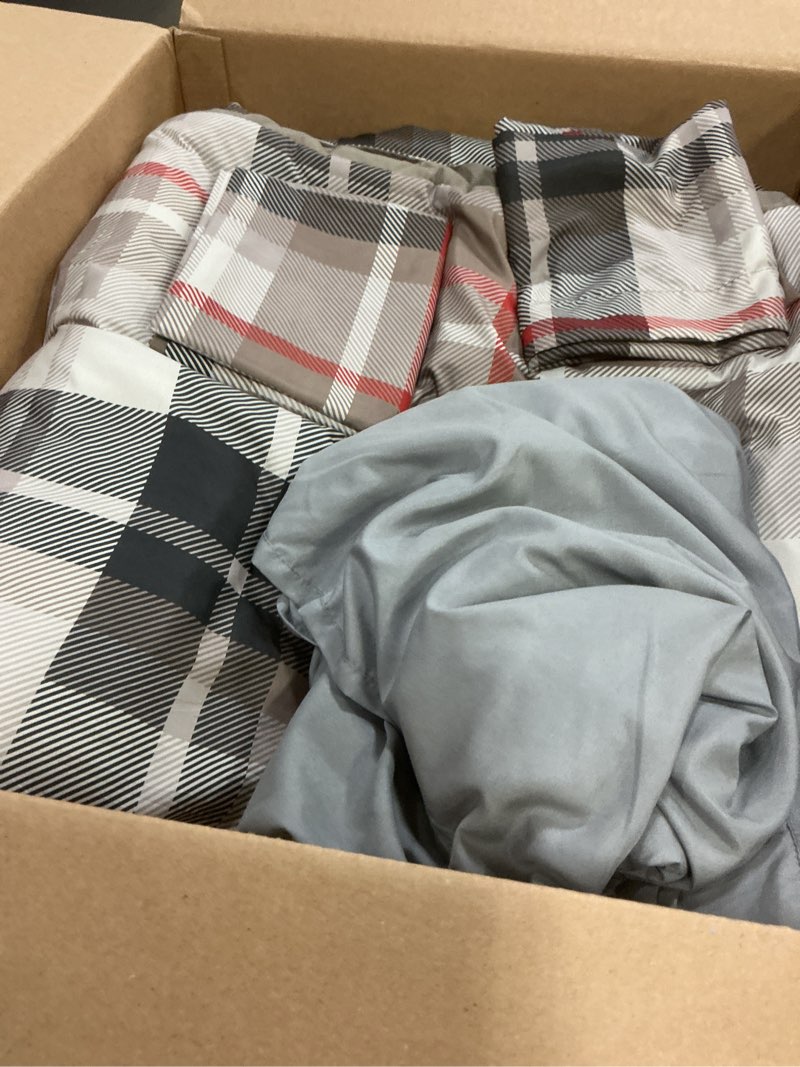 Condition photo showing Good Condition for mairêve comforter set full size khaki, classic farmhouse bedding set bed in a bag 7 pieces, lightweight all season comforter set with sheets, pillowcases & shams khaki full