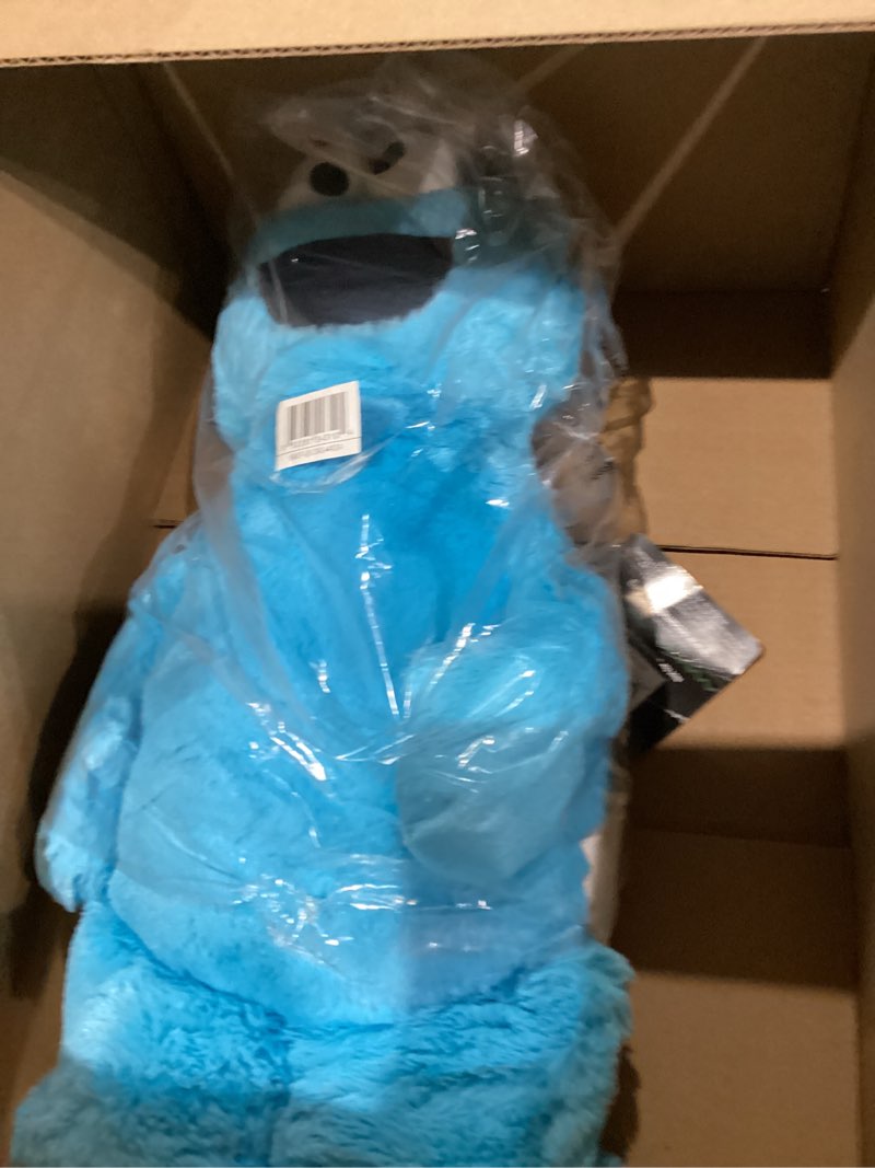 Condition photo showing Good Condition for Jay Franco Sesame Street Plush Stuffed Cookie Monster Large Pillow Buddy - Super Soft Polyester Microfiber, 22 inch (Official Sesame Street Product) Blue - Cookie Monster