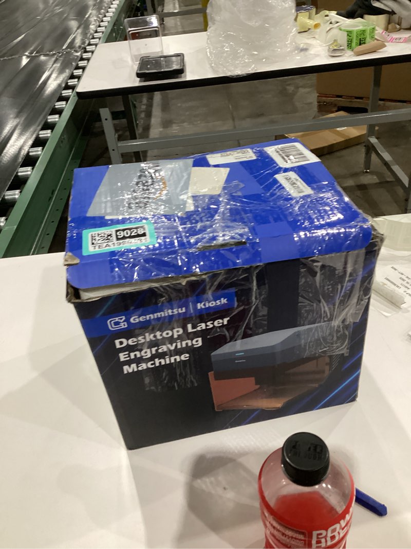 Desktop laser engraving machine 