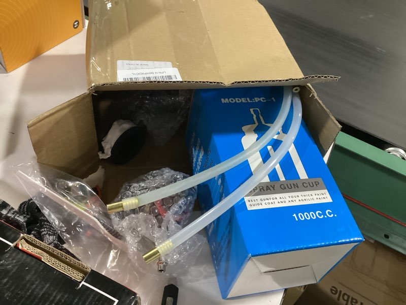 Condition photo showing New/Like New for undercoating spray gun kit with 33.82oz aluminum cup, 360° spray hose woolwax undercoating kit, fluid film gun for truck bed liner, rubberized undercoat & car rust proofing