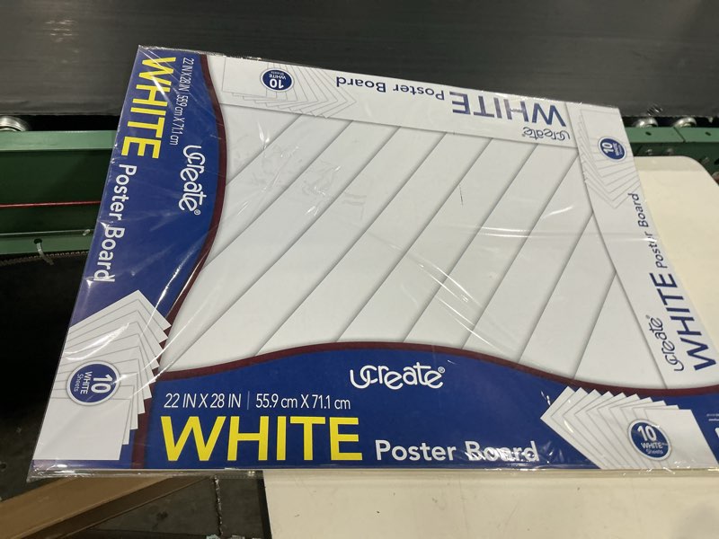 Condition photo showing New/Like New for pacon poster board package  white  10 / pack (quantity)