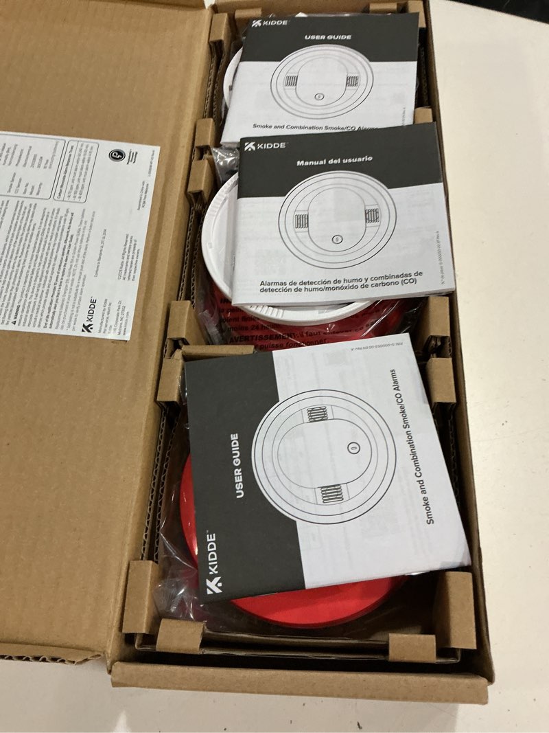 Condition photo showing Good Condition for kidde smoke and carbon monoxide detector, aa battery powered with led status lights, 85 db alarm, 5 inches, 3-pack 3 pack 9th edition
