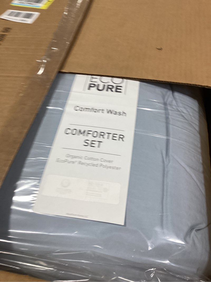 Condition photo showing New/Like New for Martex EcoPure Comfort Wash 3-Piece Solid King Size Comforter Set – 100% Organic Cotton - All-Season - Breathable & Lightweight – Easy Care – Light Blue Light Blue King