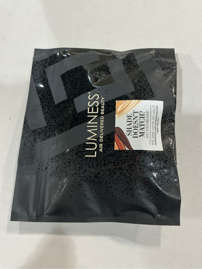 Condition photo showing New/Like New for luminess liquid mirage w/spf 50 color adjusting foundation kit - color changing foundation, spf 50 primer & makeup brush, face makeup for mature skin, 4in1 liquid foundation, concealer & moisturizer 03 medium