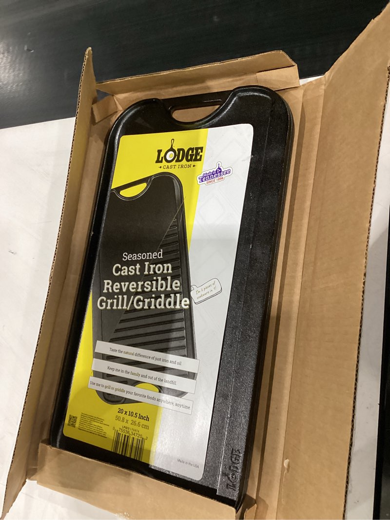 Condition photo showing Good Condition for lodge 20 x 10.44 inch pro-grid reversible cast iron grill/griddle – double burner cookware, pre-seasoned, non-toxic, made in usa, for stovetop, oven, grill & campfire