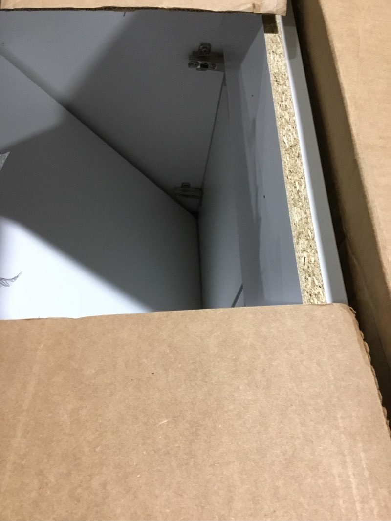 30-in vanity with top