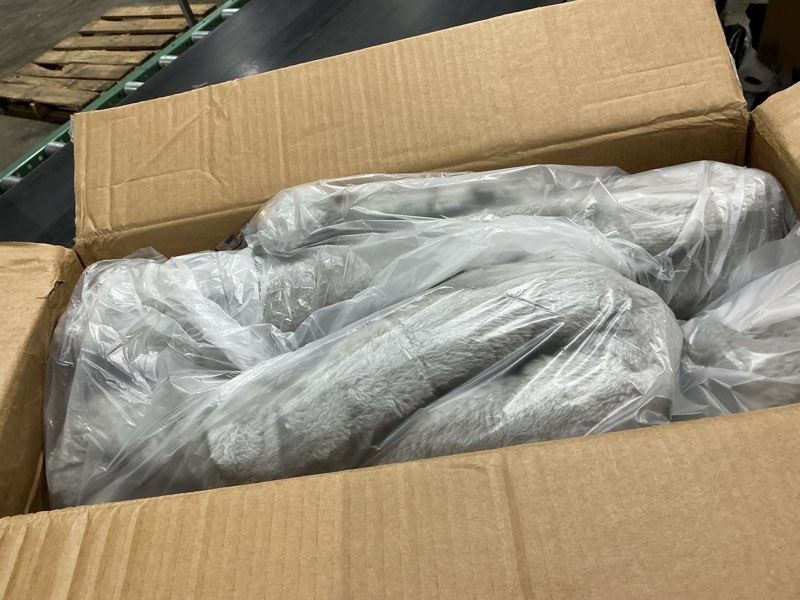 Condition photo showing Good Condition for hey-brother cat tree tower with large platform, spacious condo, mpj060w | 35.4 inches, 2 cozy hammocks, self-grooming brush, sisal scratching posts for big indoor adult, maine coon, light gray light gray 35.4 inches