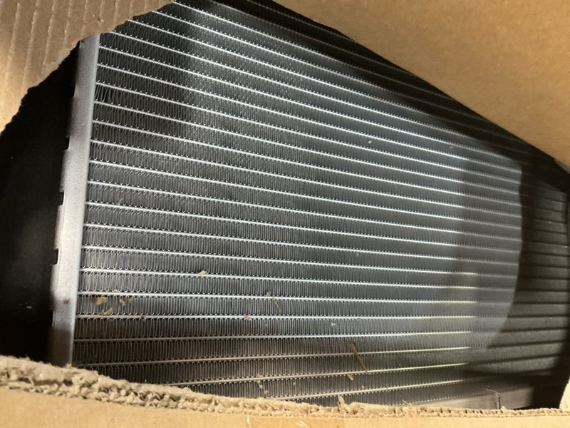 Condition photo showing Good Condition for Engine Coolant Radiator with Transmission Oil Cooler Compatible with Ford F-150 4.9L 1980-1984,F-100 4.9L 1980-1983,Bronco 4.9L 1980-1984,F-250 4.9L 1980-1984,F-350 4.9L 1980-1984 Replace CU557 RAD:557