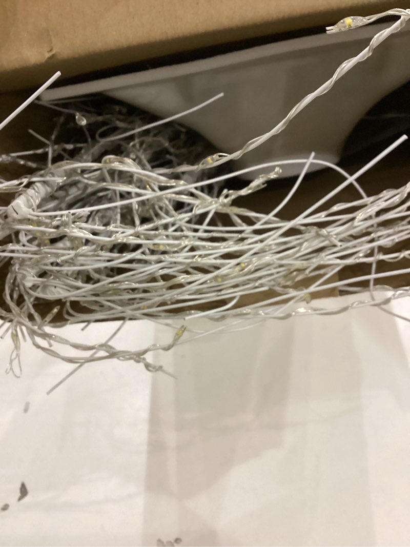 Condition photo showing Good Condition for 7FT Lighted Birch Tree 1000 LED Warm White Lights with Twinkle Lights?Twinkling or Steady Function for Selected, LED Artificial Tree Light for Indoor Outdoor Christmas Decorations Warm Lights 7ft