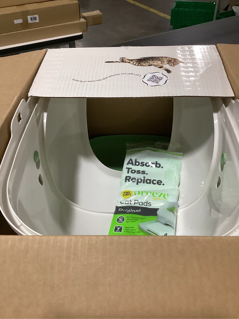 Condition photo showing Good Condition for purina tidy cats breeze covered cat litter box system kit with pellet cat litter, hooded litter box, and litter box pads