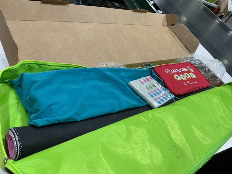 Condition photo showing Good Condition for mahjong tile set green 1.2-inch american mahjong tile set | mahjong set includes: 160 mahjong tiles, 4 colors mahjong racks, 31.5x31.5 inch mahjong mat and mahjong set storage bag