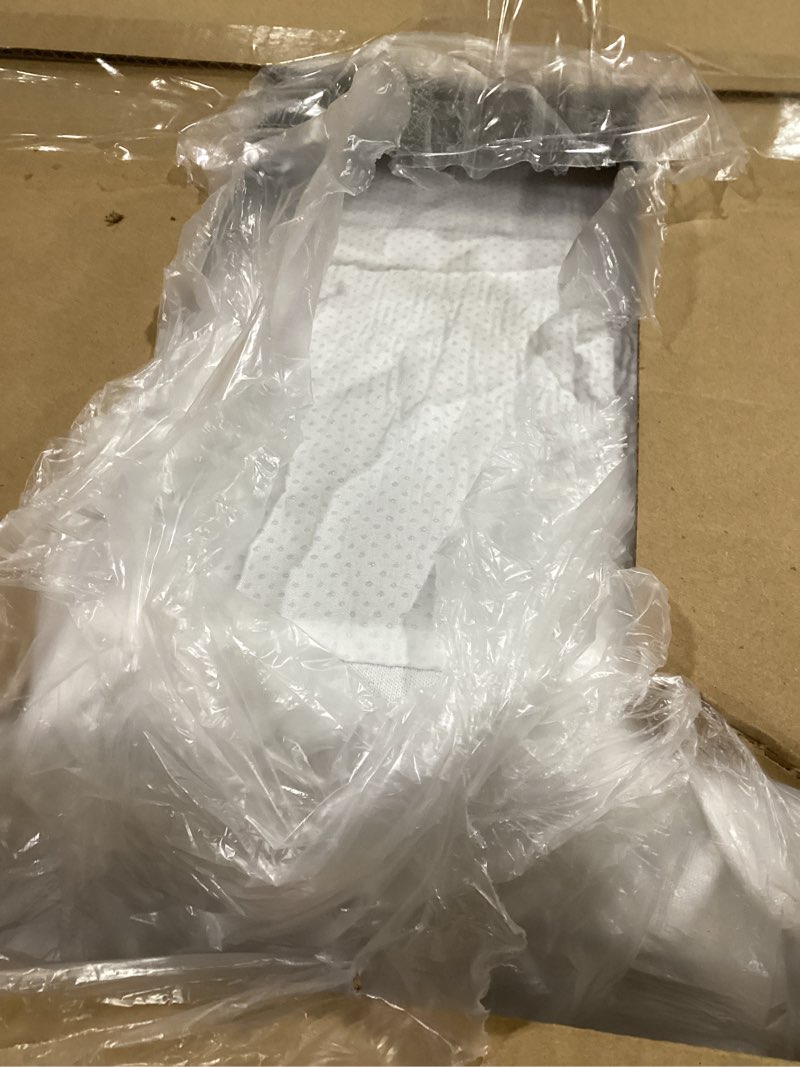 Condition photo showing Good Condition for Novilla Foldable Mattress, Single Size Comfort Foam Trifold Mattress with Cloud Design Cover, 4 Inch Folding Mattress for Back Pain Relief, Suitable for Camping, RV Travel White Single