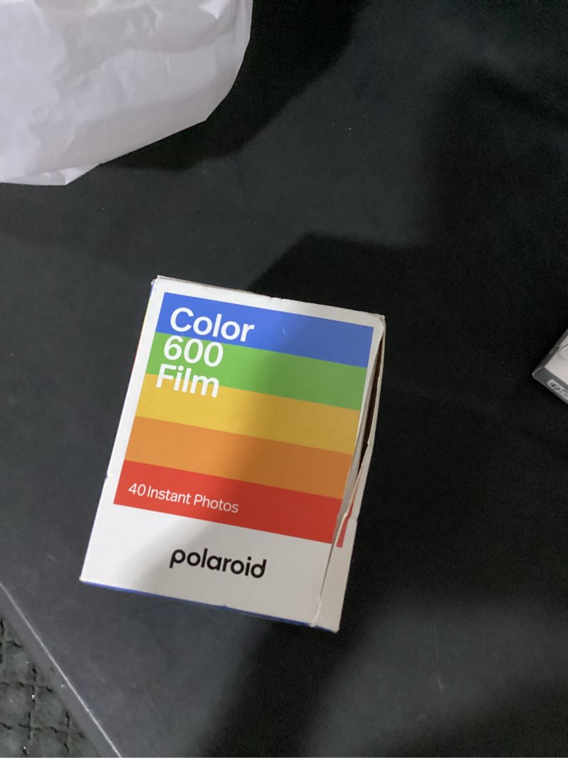 Condition photo showing Good Condition for color film for 600 x40 film pack
