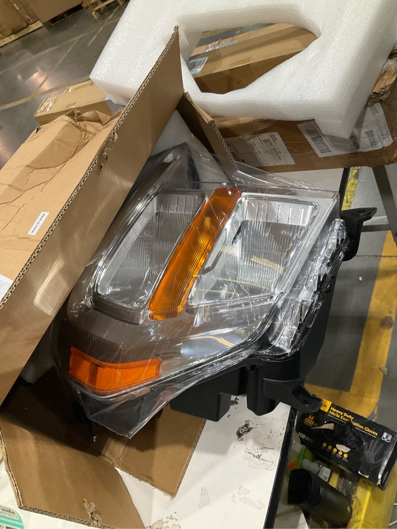 Condition photo showing Good Condition for halogen oem style chrome bezel headlight assembly compatible with 2021-2023 ford f150 f-150 xl/xlt right passenger side ml3z-13008-j fo2502409 chrome bezel right passenger side