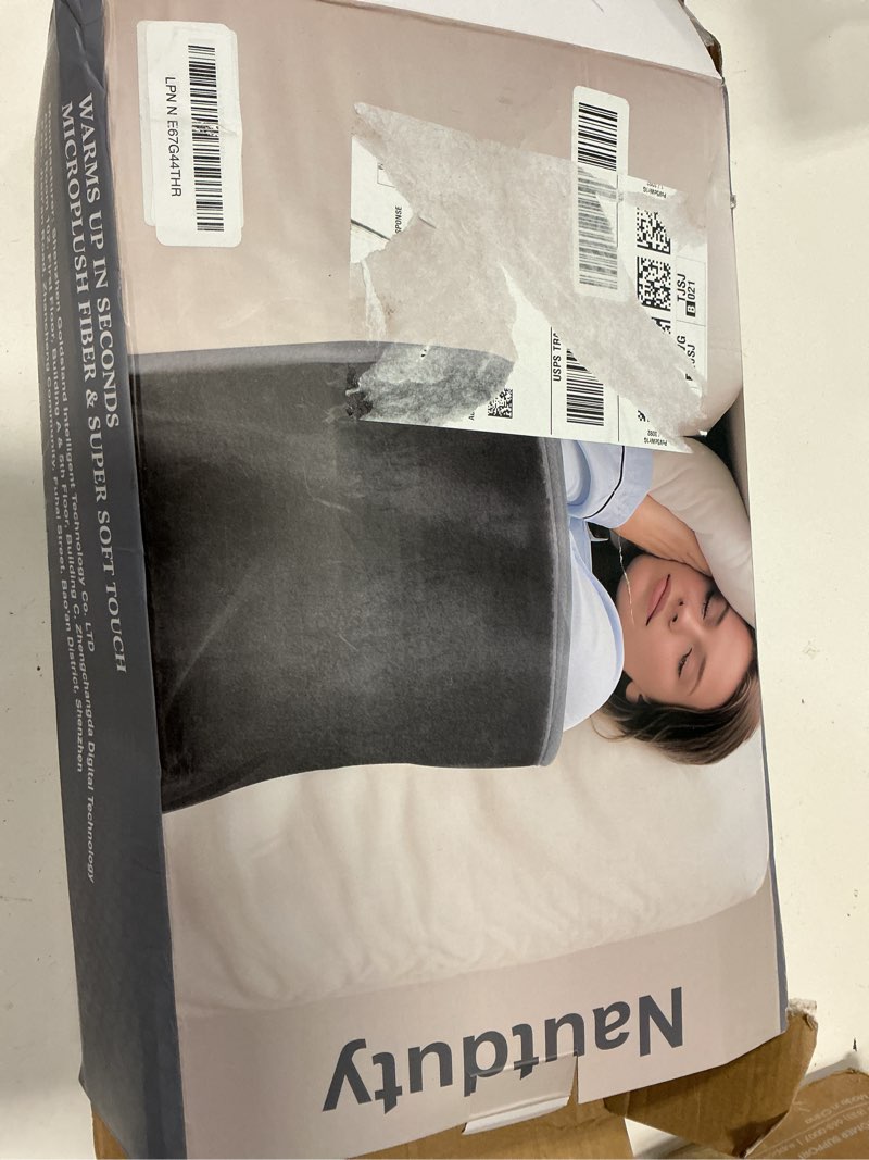 Condition photo showing Good Condition for extra large heating pad for back pain period cramps relief, king size 59x27 full body wrap around electric heat pad, plug in wearable 2 in 1 xxl heat cloak, gift for women men elders home office use