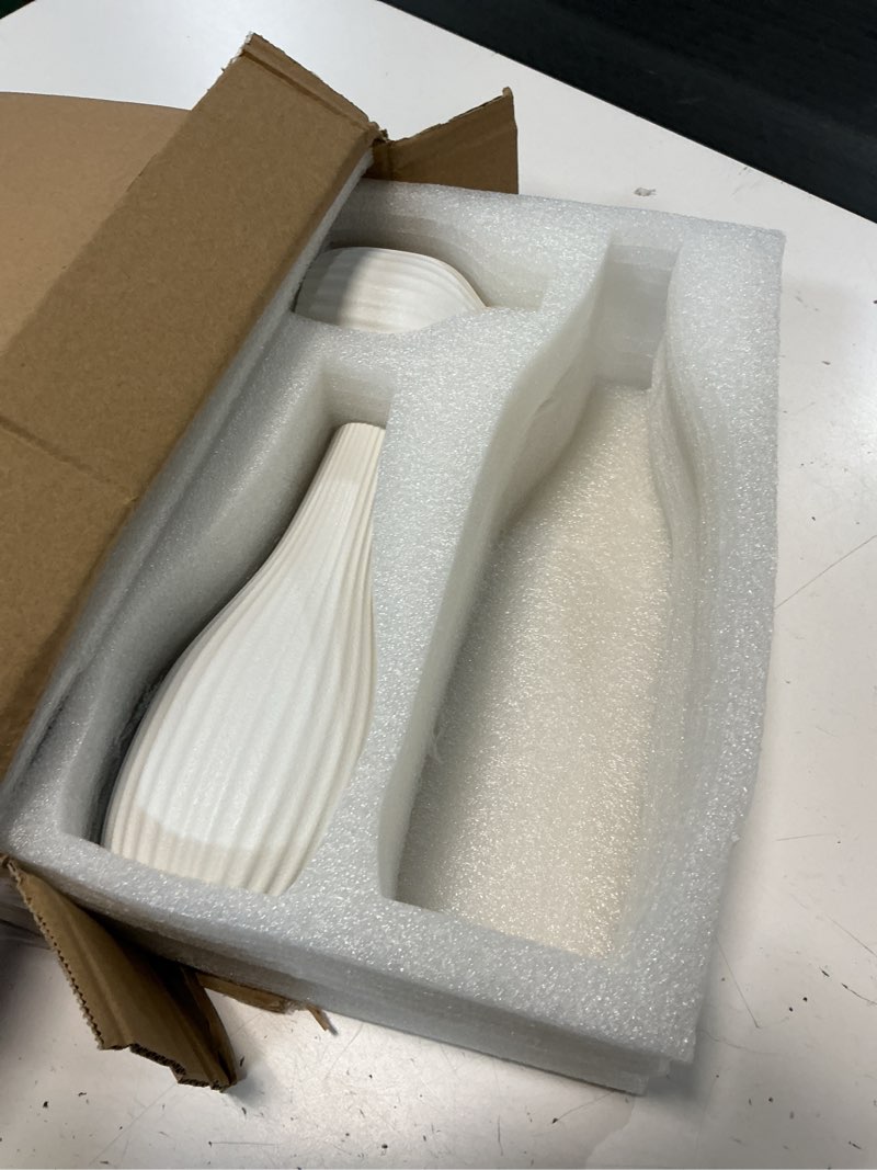 Condition photo showing As Is for (incomplete )minimal line white ceramic vase set of3,matte decorative flower vases | modern nordic boho home table decor,shelf,entryway,coffee table,dining table centerpiece,fireplace mantel or console décor