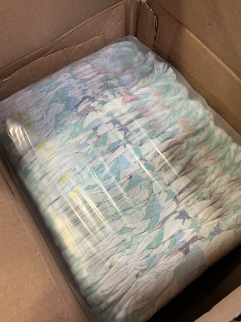 Condition photo showing New/Like New for pampers training pants - easy ups girls & boys - size 3t-4t, 66 count, peppa pig potty underwear (packaging may vary) 3t-4t 66