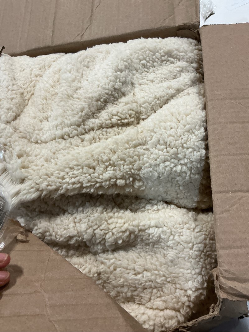 Condition photo showing Good Condition for Wemore Weighted Blanket for Adults Twin Size 15 lbs, Dual Sided Soft Fuzzy Jacquard Sherpa Weighted Blankets for Sleeping, Cozy Fluffy Knitted Heavy Blanket for Couch Bed, Khaki, 60 x 80 inches Jacquard Khaki 60" x 80" 15lbs