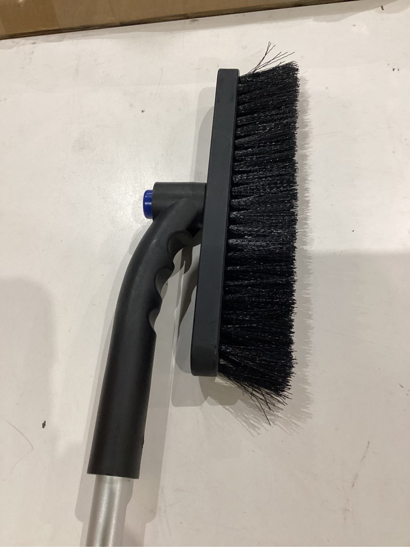 Condition photo showing Good Condition for mallory 582-epsz9 52" twist-lock snowbroom with ice chisel
