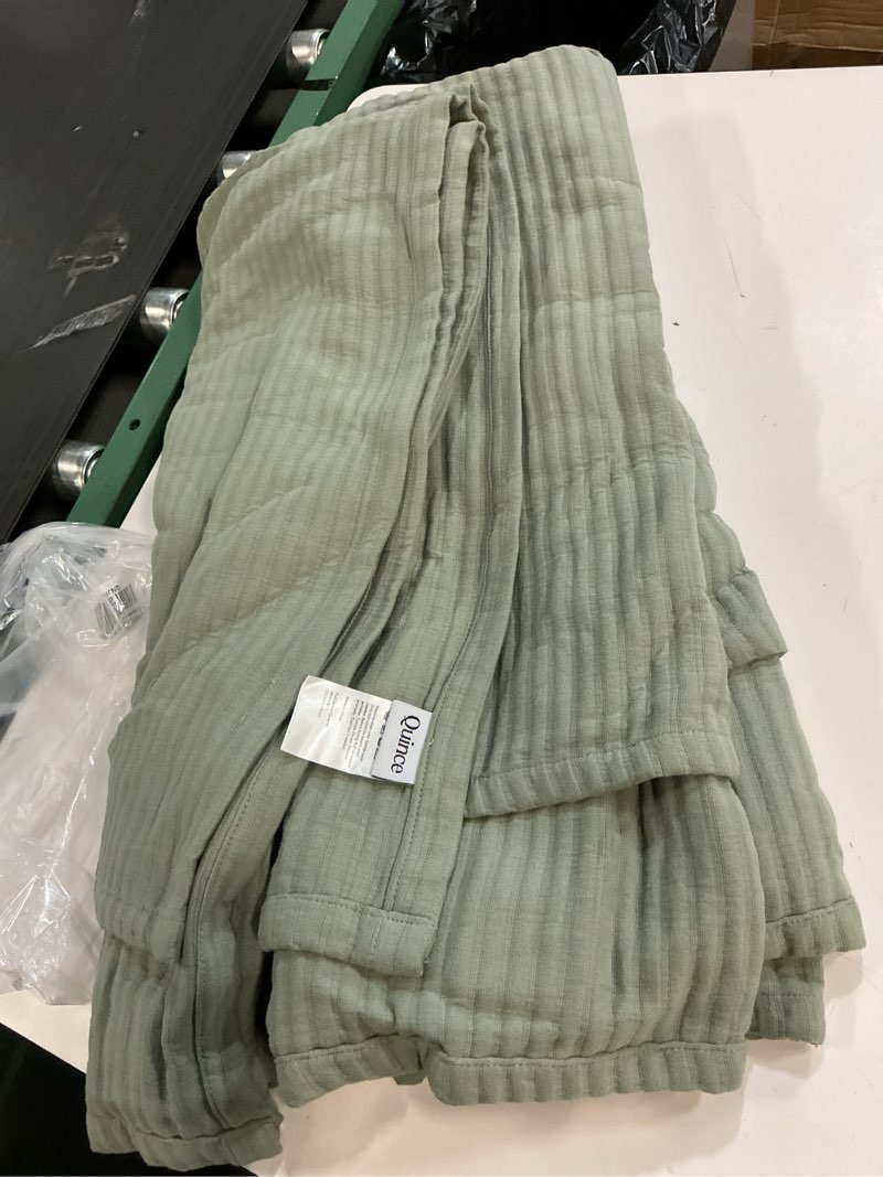 Condition photo showing As Is for organic airy gauze quilt set color olive 
