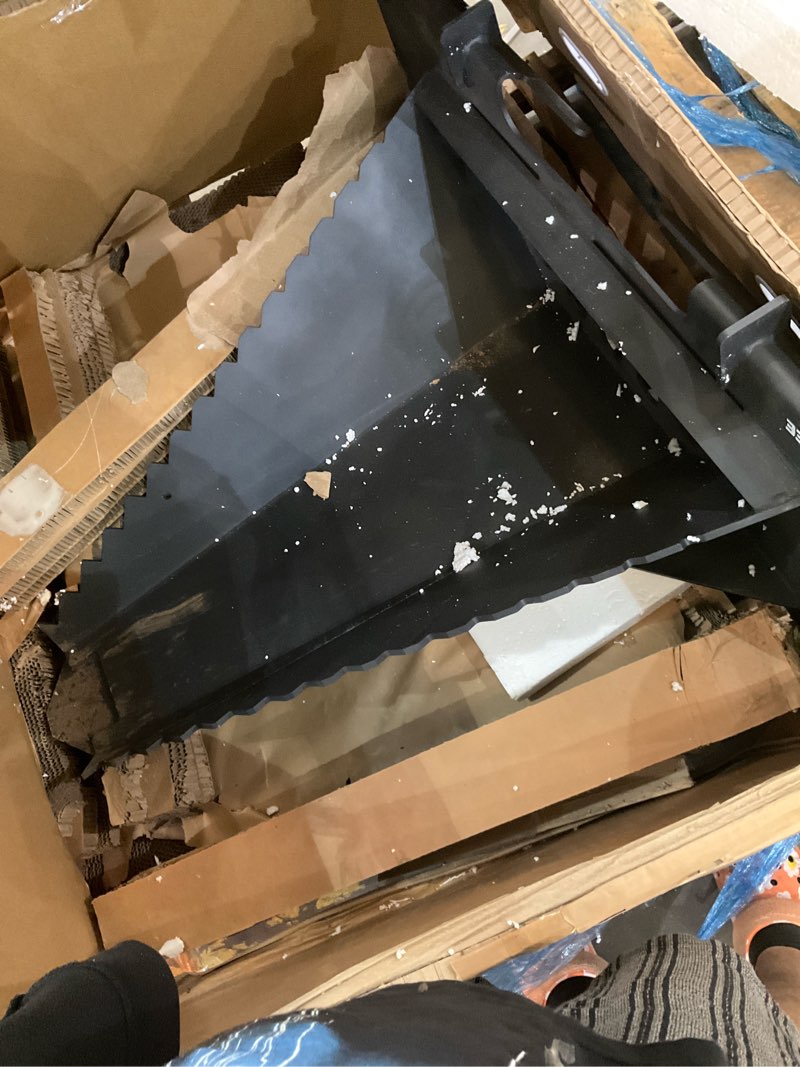 heavy-duty stump bucket attachment