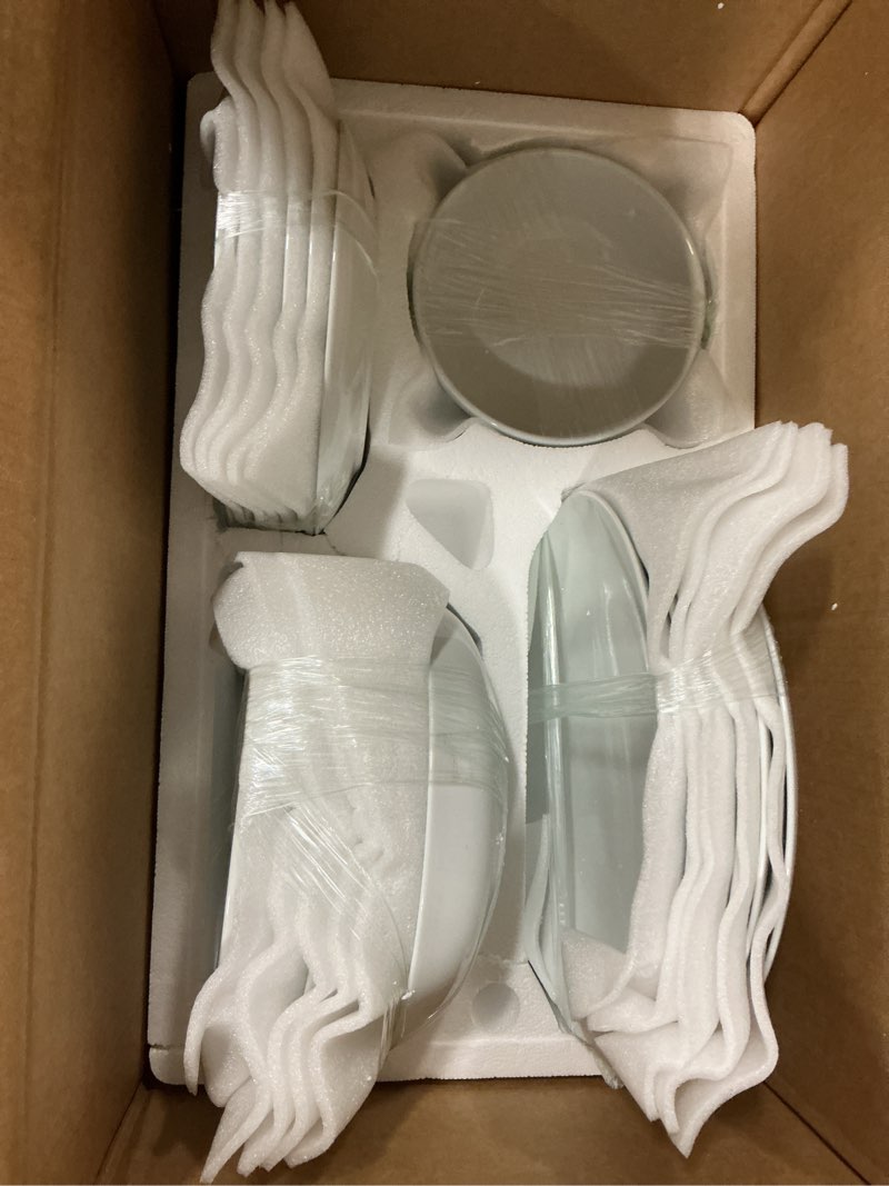 Condition photo showing Good Condition for MALACASA 24-Piece Gourmet Porcelain Dinnerware Sets, Modern White Round Dish Set for 6 - Premium Serving Plates and Bowls Sets for Dessert, Salad, Soup, Pasta - Series AMELIA AMELIA White 24 Piece (Service for 6)