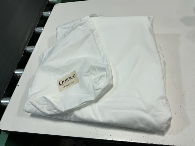 Condition photo showing Good Condition for quince european linen duvet cover color: white/size king