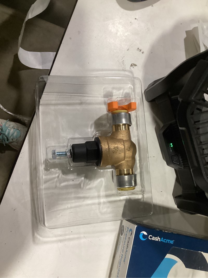 Condition photo showing As Is for 3/4 in. brass direct push-to-connect eb45 pressure regulating valve poly top