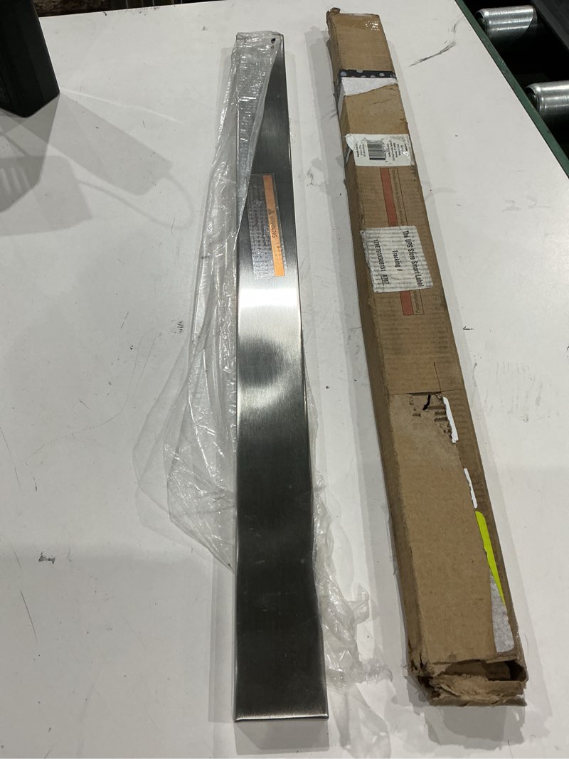 Condition photo showing Good Condition for gorilla grip magnetic knife holder  stainless steel wall mounted magnet strip for knives  24 inch