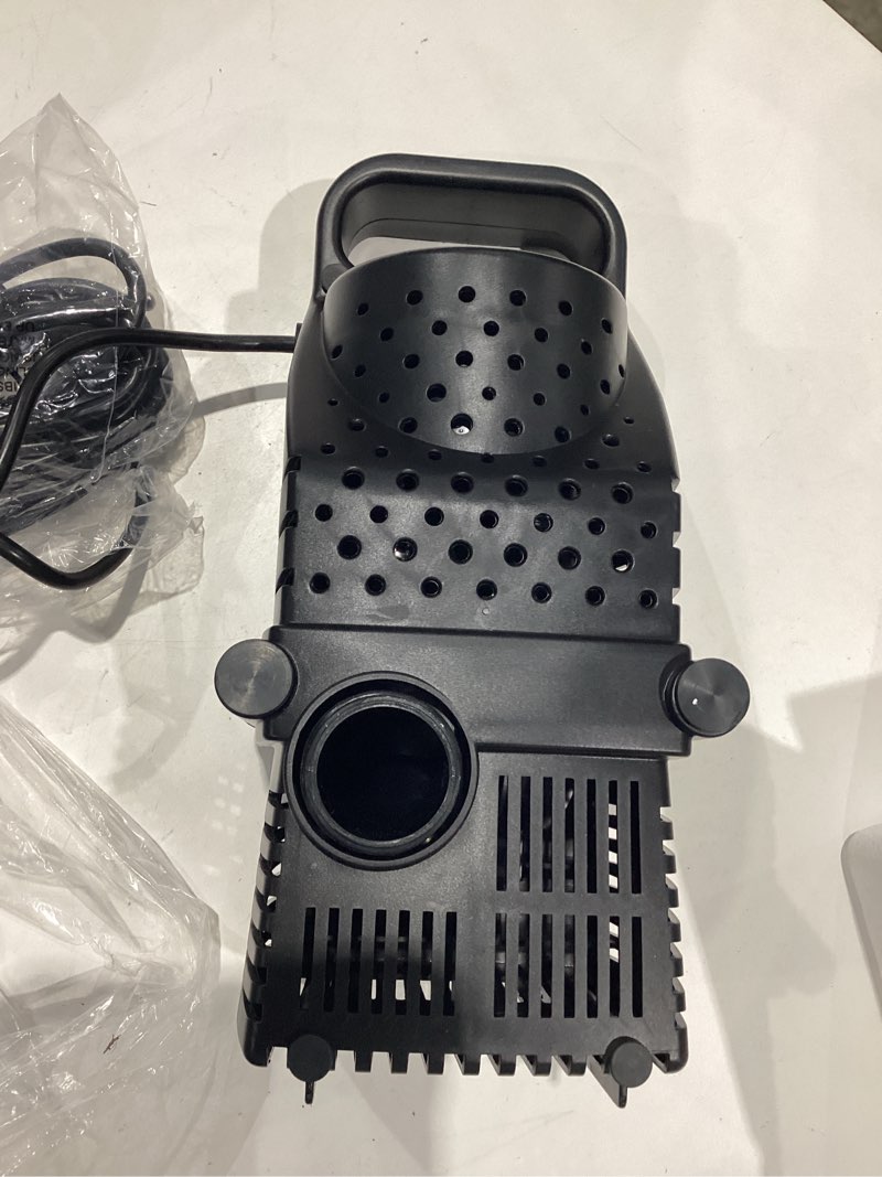 Condition photo showing Good Condition for danner manufacturing, inc., proline 4800 gph hy-drive water pump with protective cage, black, 02670