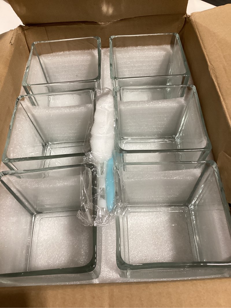Condition photo showing Good Condition for Set of 6 Square Glass Vases 4" x 4" x 4", Clear Flower Vase, Plant Terrarium, Candle Holder for Wedding Centerpiece, Office Decorations, Home Décor, Parties and Events 4inch