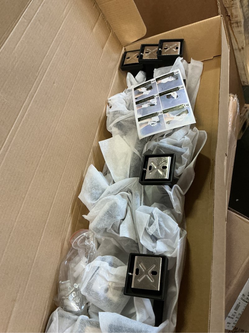 https://lotting-media.assets.bidfta.com/lotting_19d8cbfb-69a8-48b3-b757-257cea2a7e22