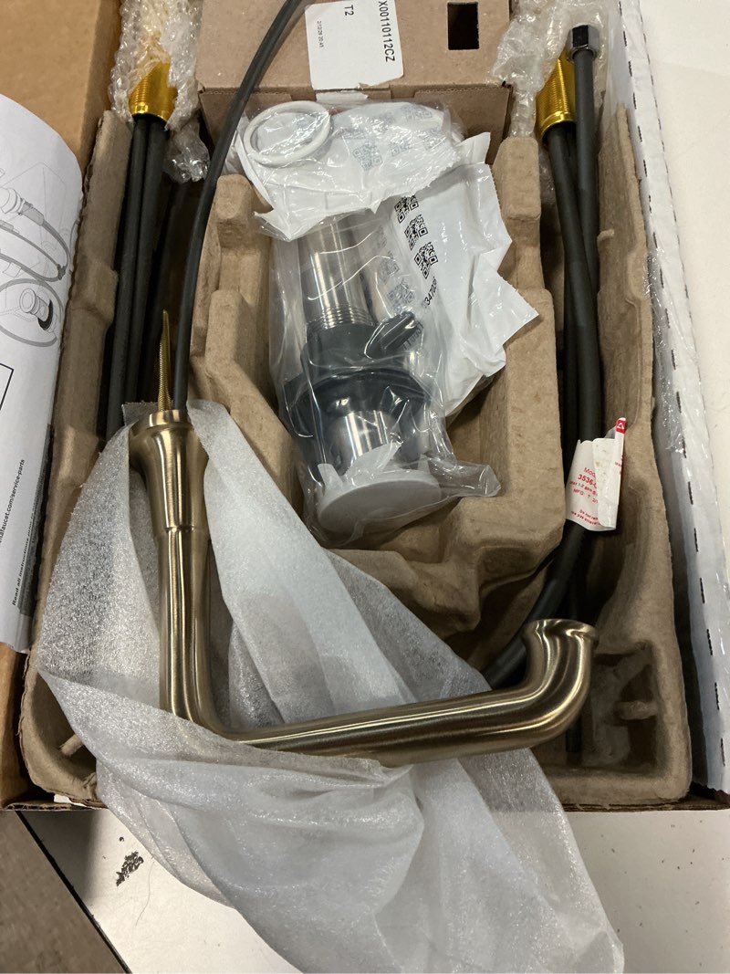 Condition photo showing Good Condition for delta saylor brushed gold bathroom faucet 3 hole, 8 inch widespread bathroom sink faucet for vanity, metal push-pop drain assembly, champagne bronze 3536-czmpu-dst