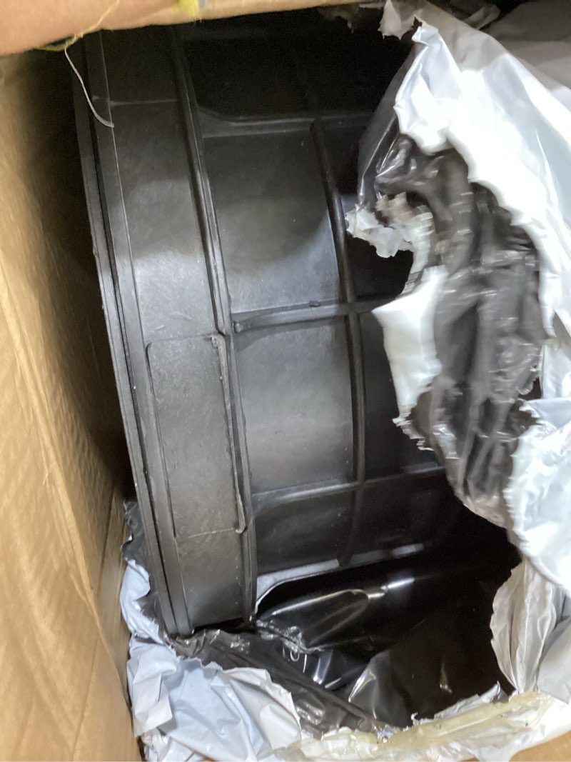 Pump basin with lids holds 10 gallons