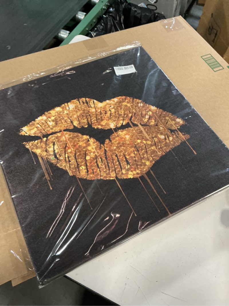 Condition photo showing New/Like New for Black and Gold Lip Canvas Wall Art Gold Wall Decor Fashion Glam Poster Kiss Picture for Bedroom Bathroom Wall Decoration Ready to Hang 20x20Inch Golden Sexy Lips 20x20Inch