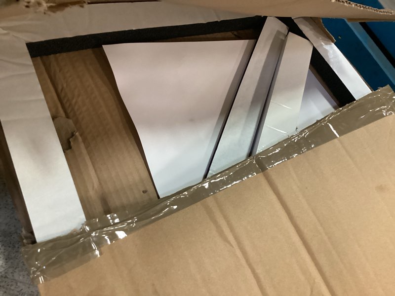 https://lotting-media.assets.bidfta.com/lotting_19e3b81d-efc7-459c-a4b2-80402c978d87