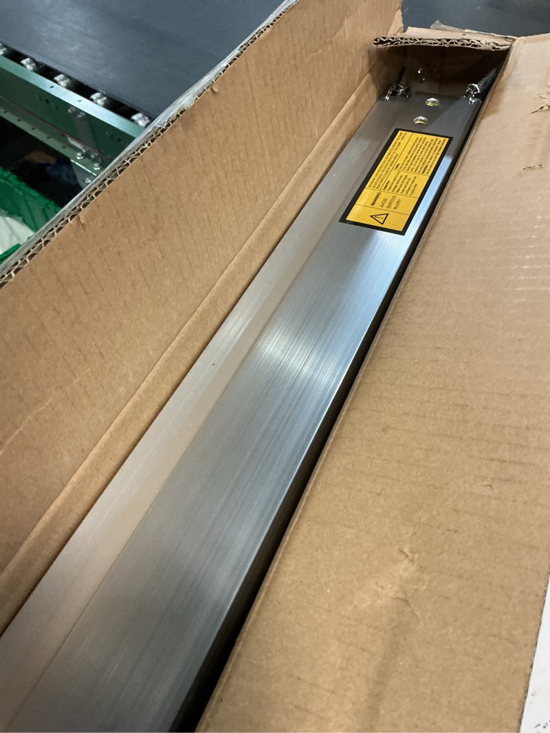 Condition photo showing Good Condition for Wheelchair ramp 2FT,Non-Slip Aluminum Wheelchair ramps for Home Steps,Folding Handicap Ramp,ramps for Home,doorways,Stairs,Weight Capacity up to 600LBS (2FT (Usable Height 2-6 inch))