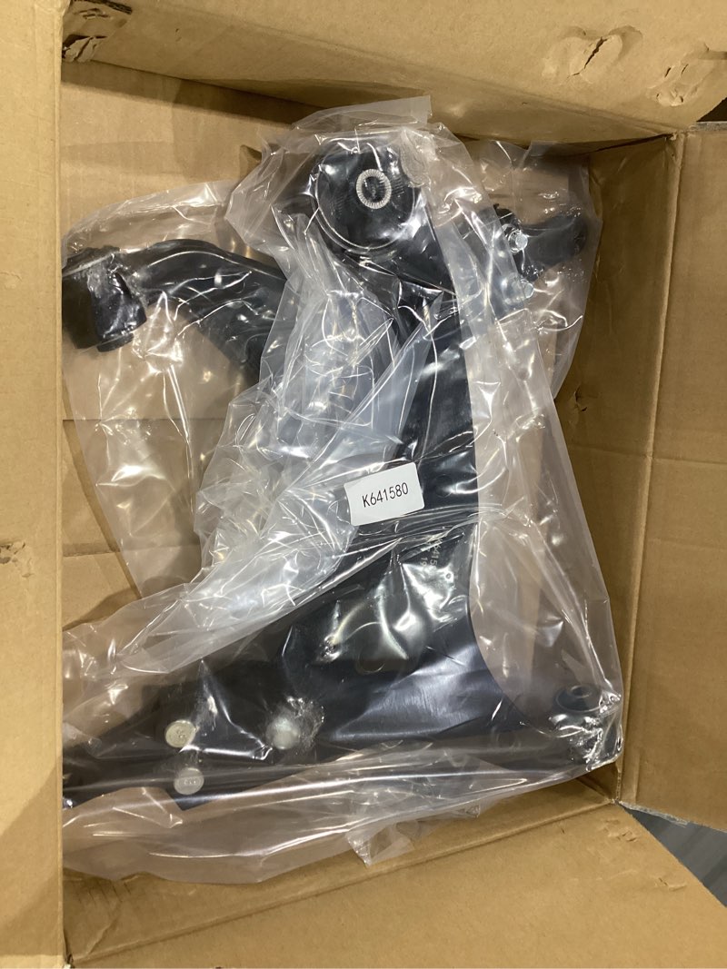 Condition photo showing New/Like New for k641580 k641581 pair rh lh front lower control arm w/bushings suspension kit for hyundai elantra 2007 2008 2009 2010 2011 2012 2.0l