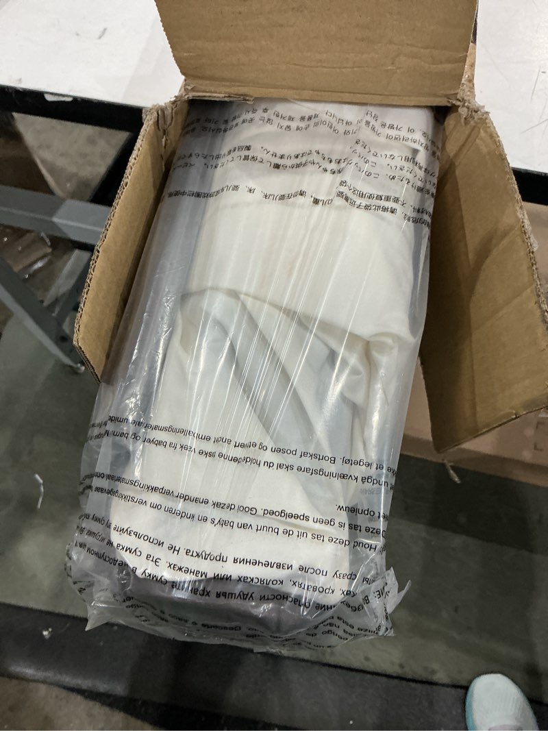Condition photo showing Good Condition for areshark 6.5 x 10 ft rectangular valance patio umbrella, outdoor umbrella with tilt and crank, market table umbrellas w/ 6 ribs uv protection for garden, deck, backyard pool, cream white cream white 6.5x10ft