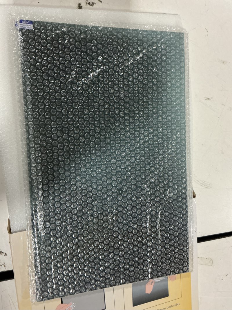 Condition photo showing New/Like New for hanging computer privacy screen panel,compatible with imac 21.5 inch and 20", 20.2", 21.5", 21.6", 22" desktop pc computer monitor- anti-uv eye protection-16:9/16:10 aspect ratio(w 19.8" x h 12.6")