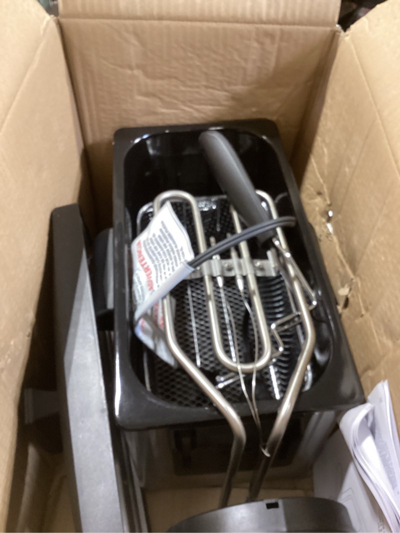 Condition photo showing Good Condition for amazon basics 3.2-qt (3.0l) electric deep fryer with adjustable temperature control, easy draining basket, viewing window, fast-heating 1500w, stainless steel exterior, black & silver 3.2-qt, black & silver