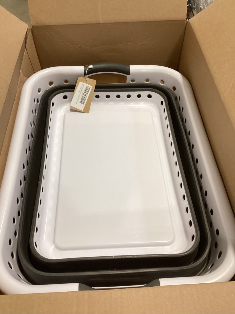 Condition photo showing Good Condition for coloch collapsible pet bathtub with water drain plug, plastic dog bath tub with handle portable puppy bathing tub space saving laundry basket for puppy, small dog, cat, bpa free, grey