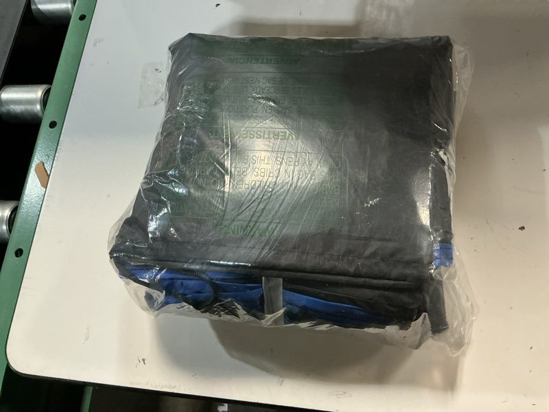 Condition photo showing New/Like New for gunhyi suv car cover for automobiles all weather waterproof, universal fit ford edge/bronco, chevrolet equinox, mazda cx-5, hyundai tucson, volkswagen tiguan, volvo xc60 etc. black-blue 1 fit suv-length (182 to 190")
