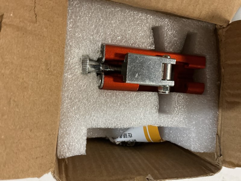 Condition photo showing Good Condition for 2026 new klampero chain sharpener, chain saw sharpener tool, portable hand crank chainsaw chain sharpener set, portable household hardware tool, for chain sharpening