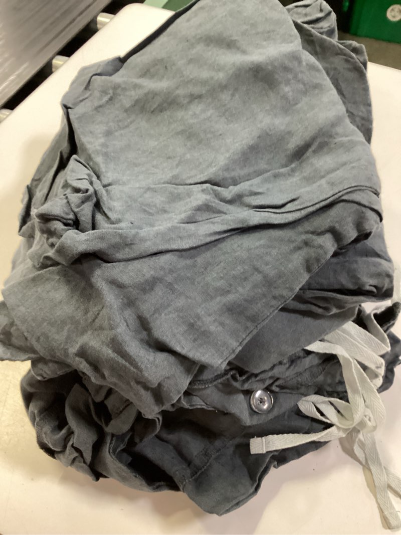 Condition photo showing Good Condition for european linen duvet cover set size: king/cal king set: with sham set